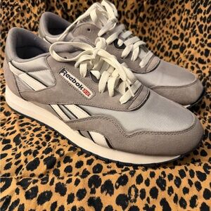 Reebok Light Gray Athletic Shoes